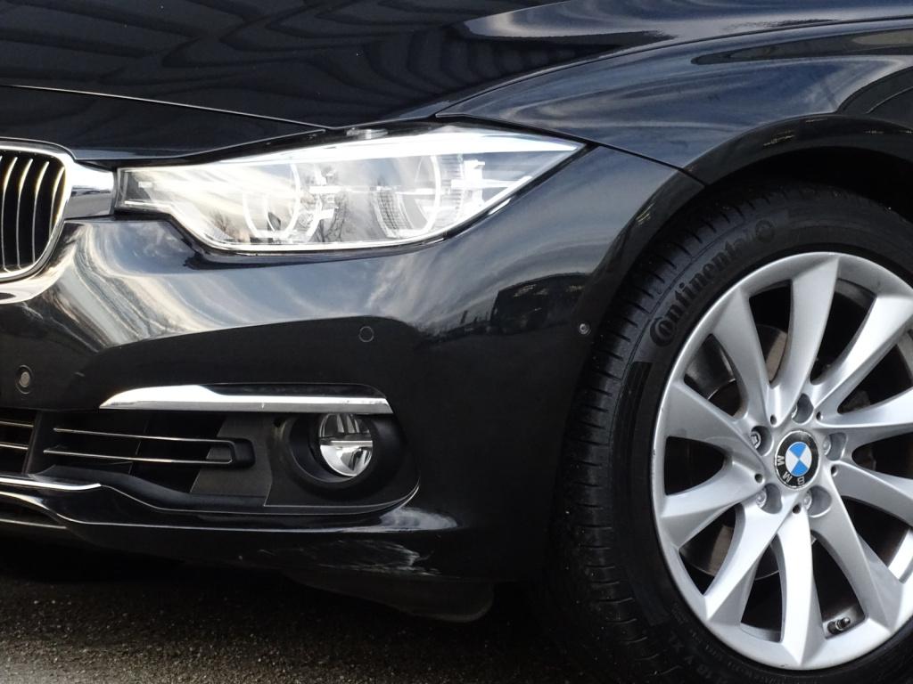 BMW 3-serie 330e luxury