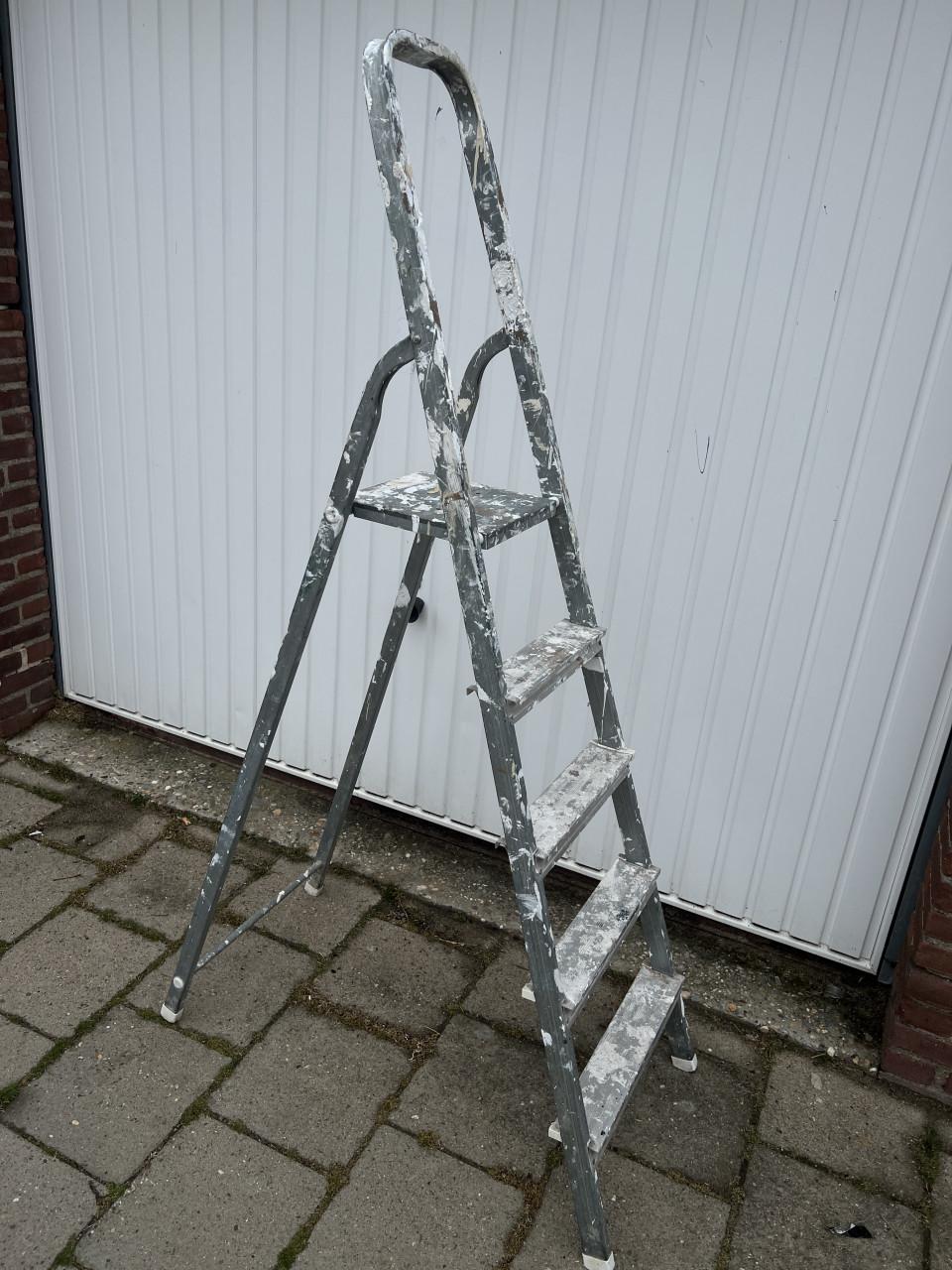KlusTrap huishoudelijke trap aluminium trap van prima kwaliteit
