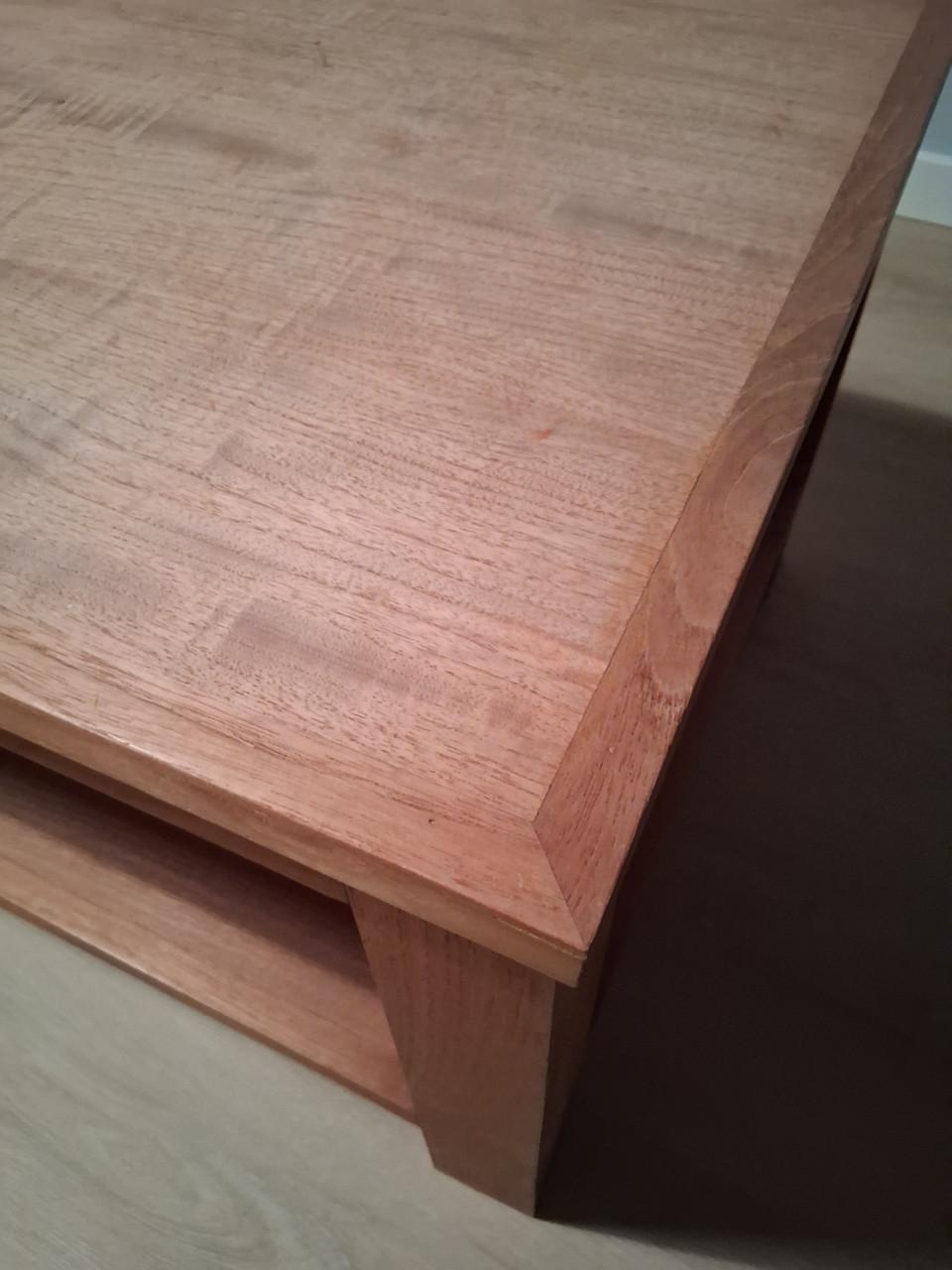 Teak houten tafeltje