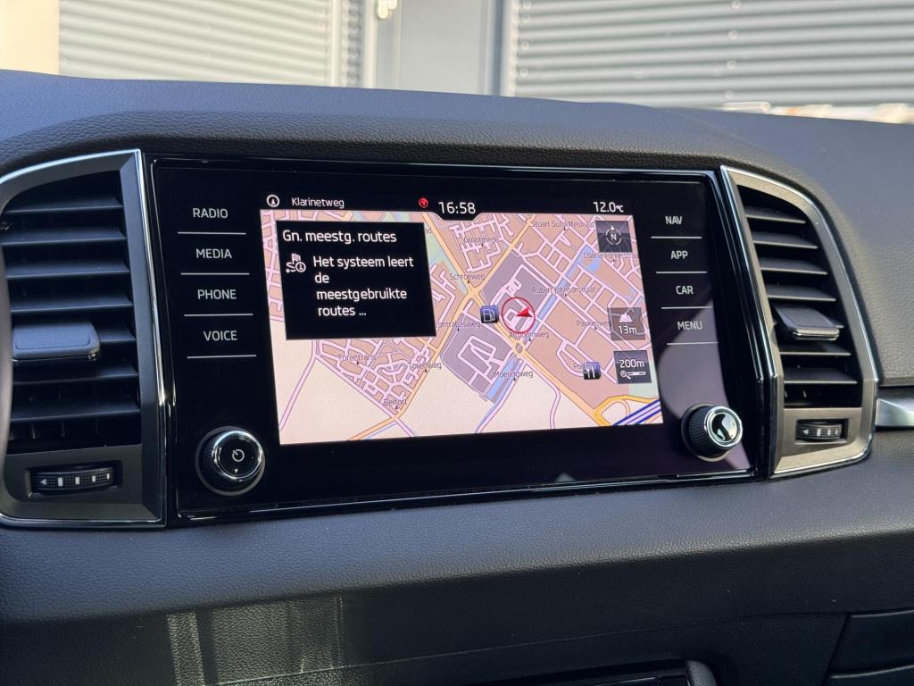 Skoda Karoq 1.5 tsi act business edition automaat nl-auto, vol-leder!