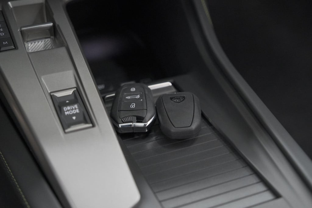Peugeot 408 1.2 hybrid 136 e-dcs6 gt | 360 camera | adaptieve cruise contro
