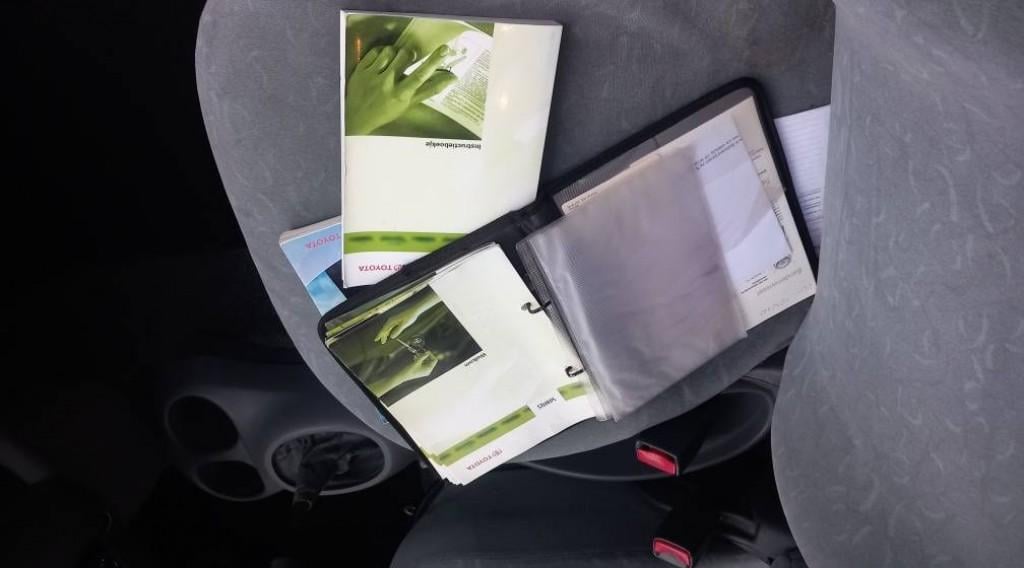 Toyota Yaris 1.3-16v vvt-i sol