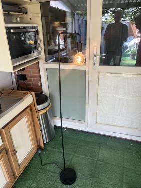 Vloerlamp, zwart