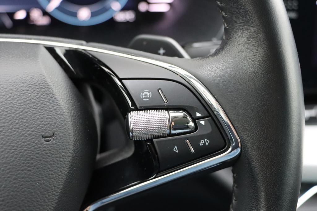 Skoda Octavia combi 1.4 tsi iv style 204pk dsg6