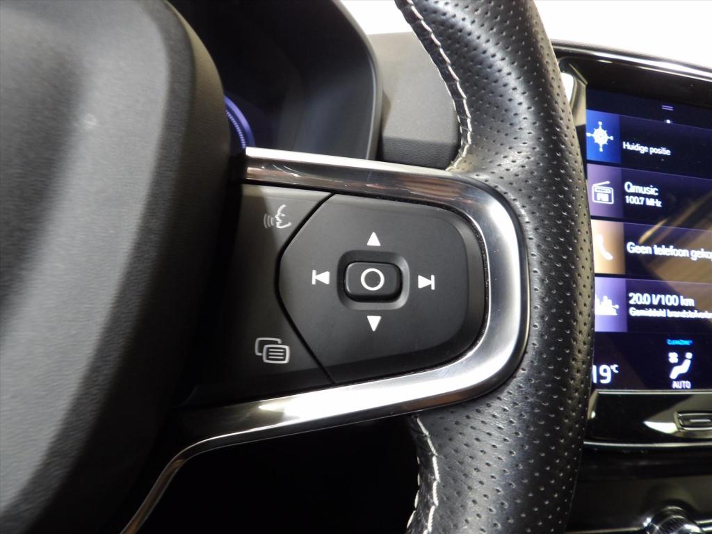 Volvo XC40 t5 twin engine 262pk geartronic r-design