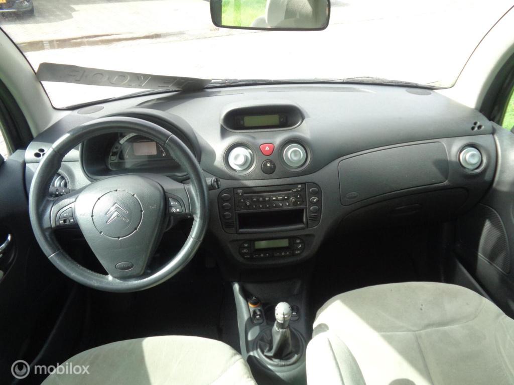 Citroen C3 1.6i-16v exclusive/stuurbekr/airco/trekhaak/apk tot 10-10-2027