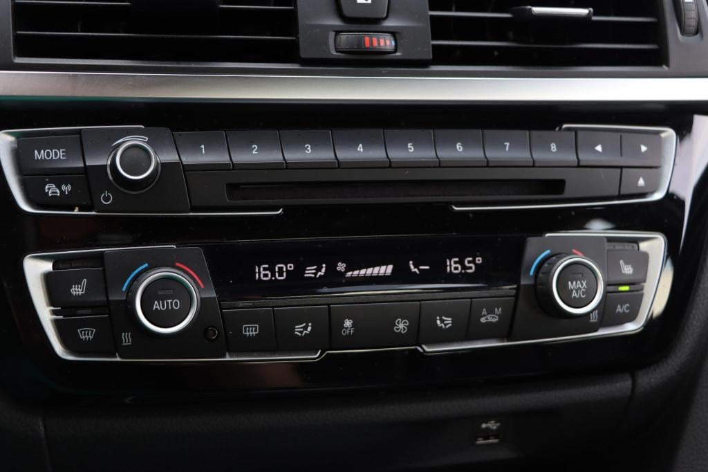 BMW 3-serie 320i edition m sport shadow executive 184pk
