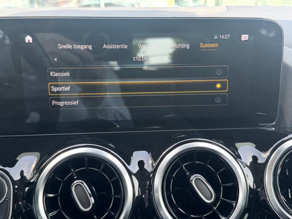 Mercedes-Benz Gla-klasse 250 e amg line l automaat i mbux l 360° camera l w