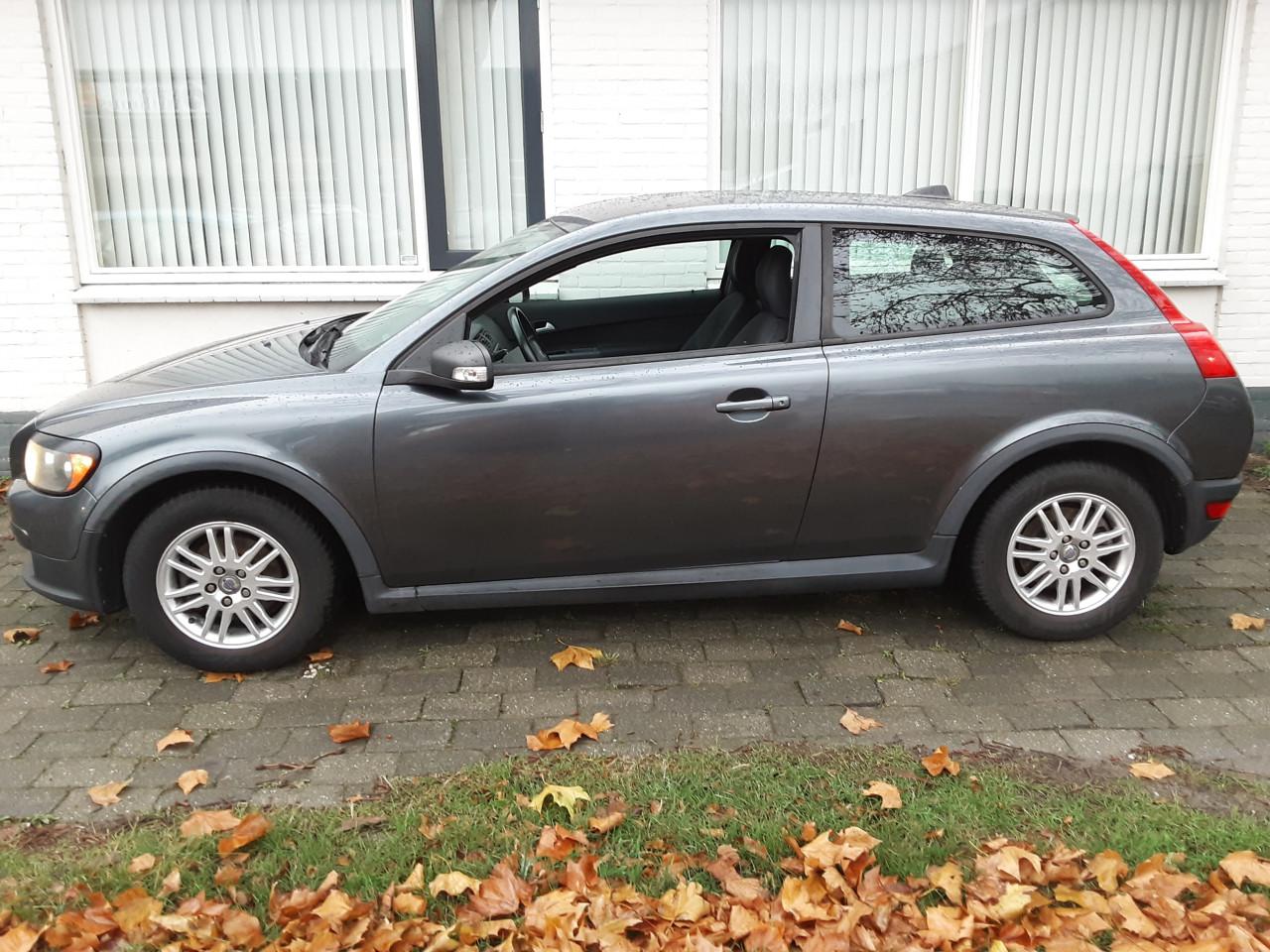 Volvo C30 1.8 apk 18-08-2026