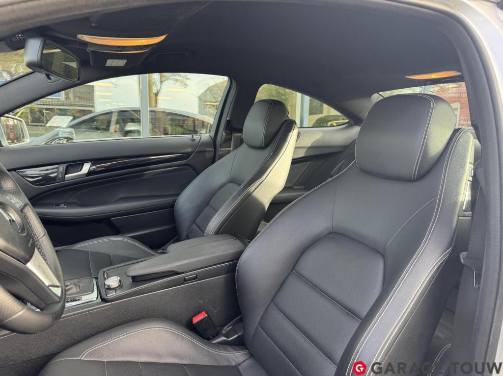 Mercedes-Benz C-Klasse coupé 180 *origineel nl, 2e eigenaar*