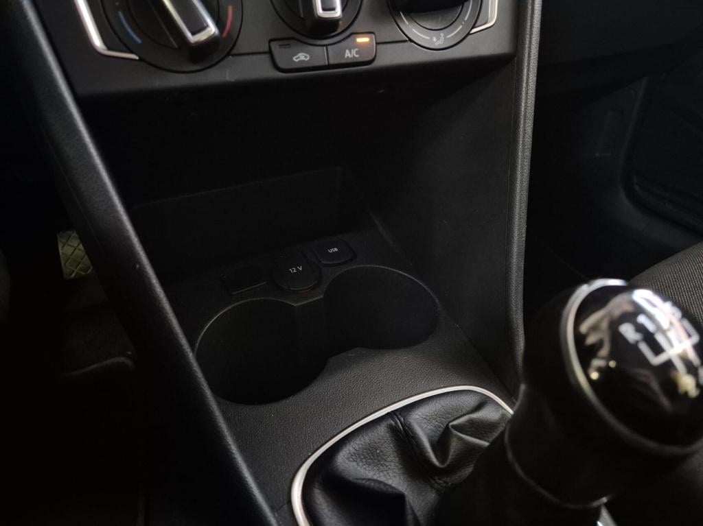 Volkswagen Polo 1.2 tsi comfortline