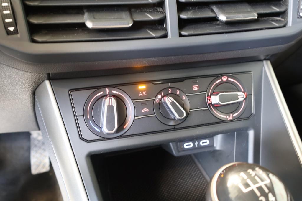 Volkswagen Polo 1.0 tsi comfortline nl auto, appconnect, adaptive cruise