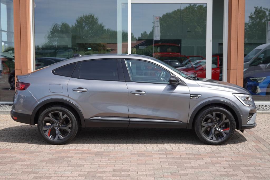 Renault Arkana 1.6 e-tech hybrid 145 r.s. line