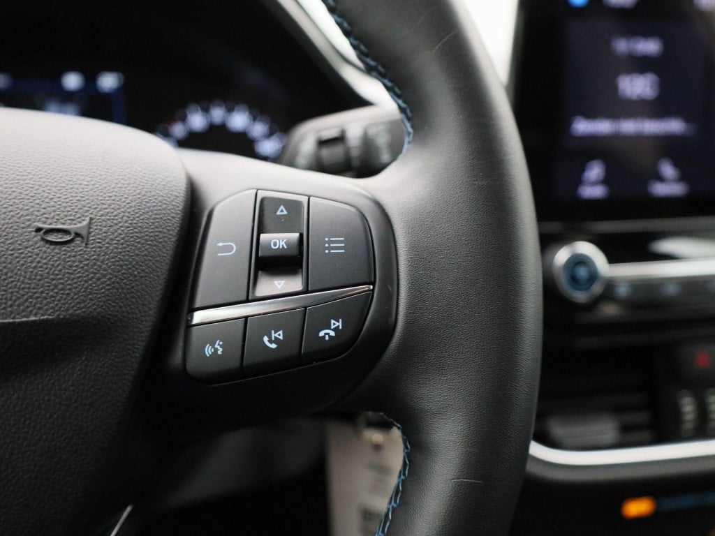 Ford Fiesta 1.0 ecoboost active | climate control | cruise control | winter