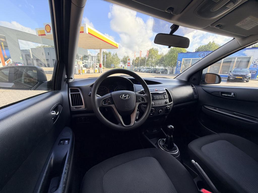 Hyundai I 20 1.2i business edition | airco | trekhaak