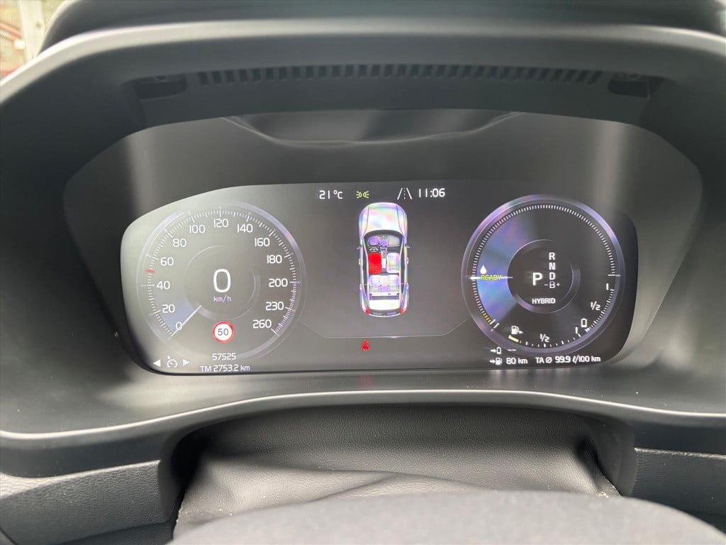 Volvo XC40 1.5 t4 211pk r-design|trekhaak|carplay|navi|21