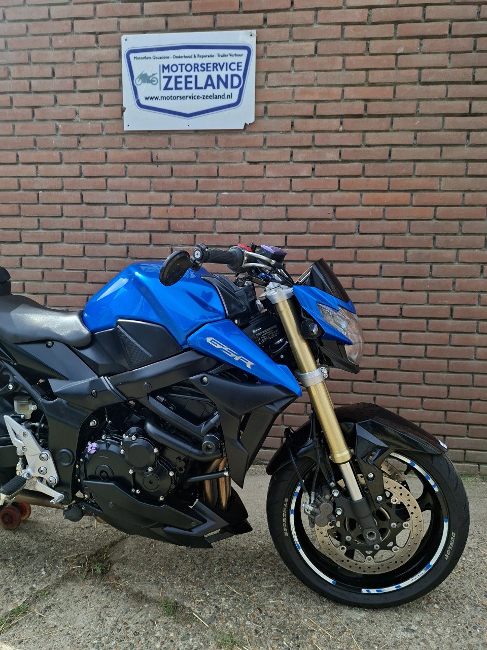 Suzuki GSR 750 (ABS)