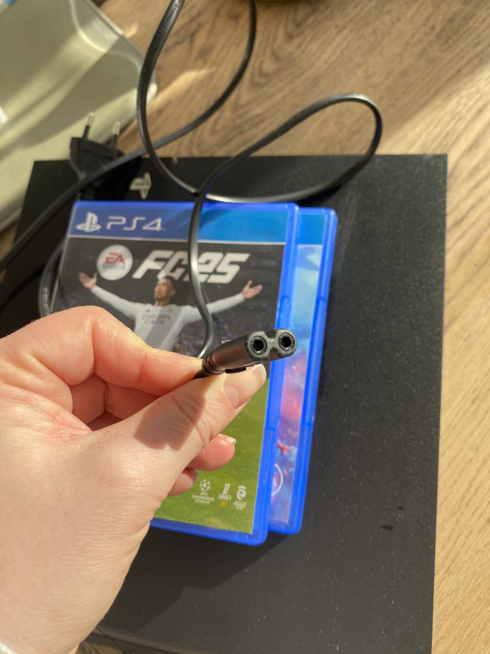 PlayStation 4 te koop