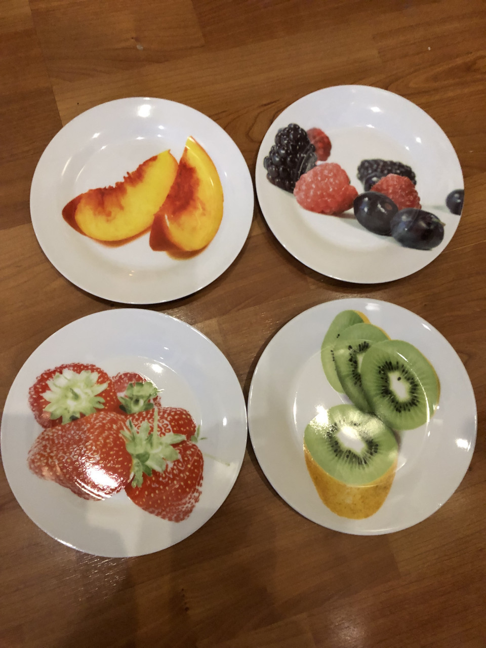 4 kleine bordjes