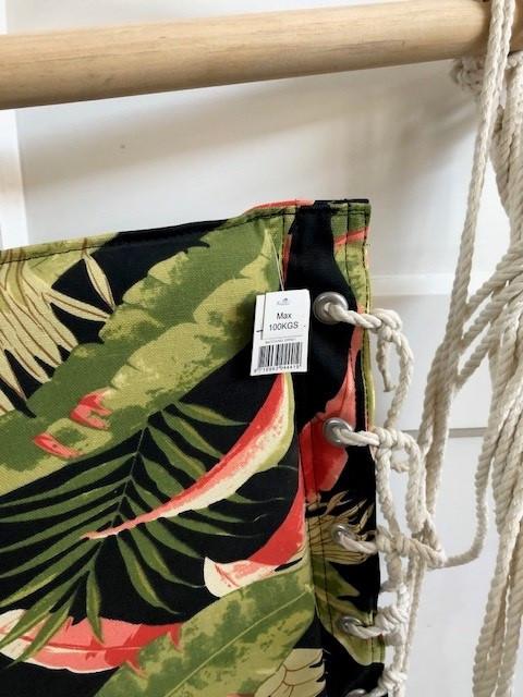 Toffe kleurige hangmat te koop, NIEUW!
