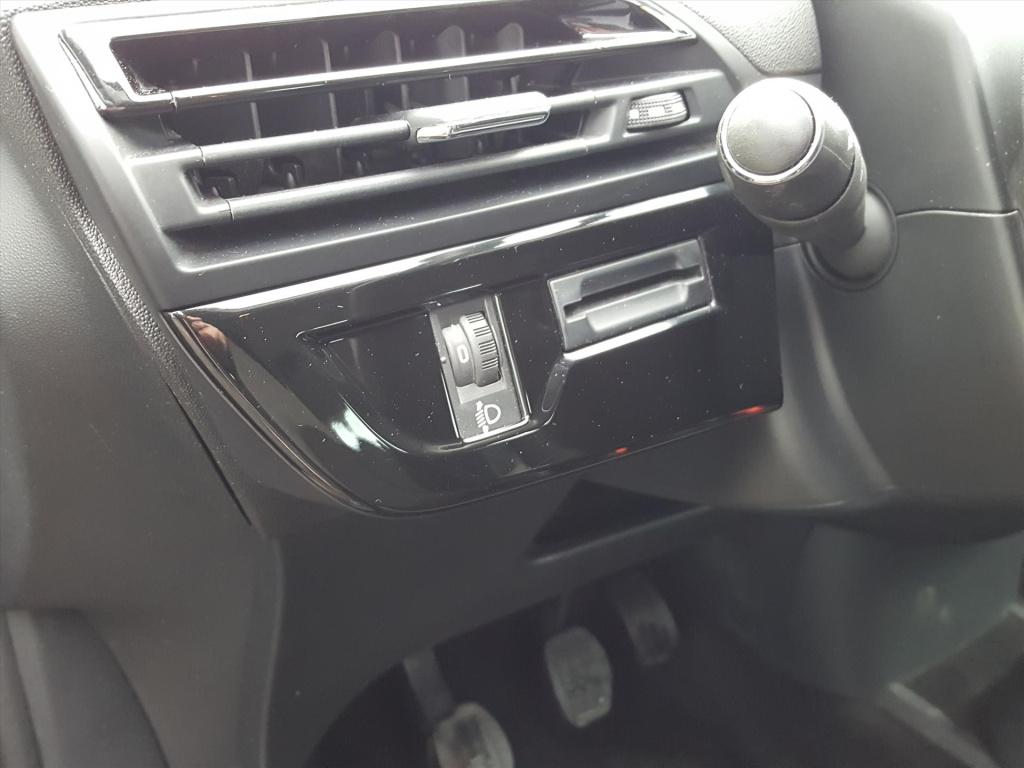 Citroen Grand C4 Picasso 130pk s&s business 7persoons trekhaak | apple carp