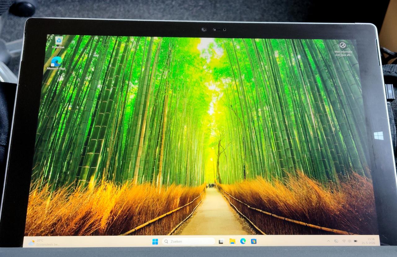 Surface Pro 3 (128 GB) Goed lezen !!