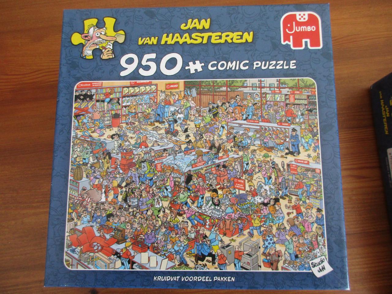4 puzzels Jan van Haasteren 950 stukjes