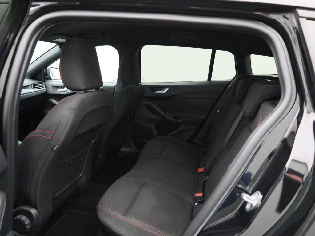 Ford Focus wagon 1.0 ecoboost hybrid st line style | trekhaak | cruise cont