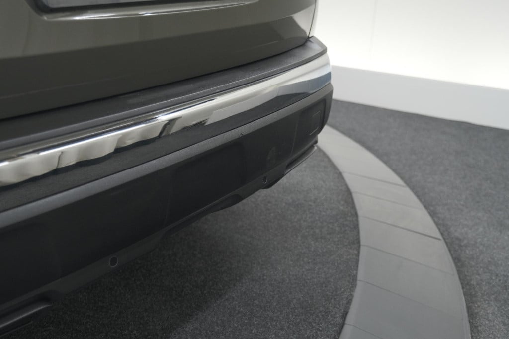 Peugeot 3008 puretech 130 eat8 blue lease premium | camera | elektronische 