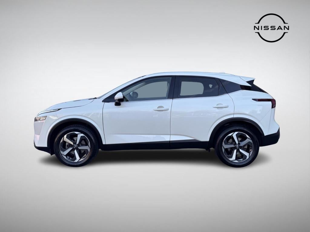 Nissan Qashqai 1.3 mhev n-connecta design pack