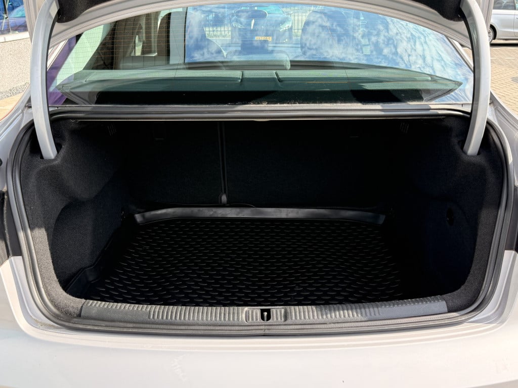 Audi A3 limousine 1.4 tfsi ambiente pro line | stoelverwarming | parkeersen