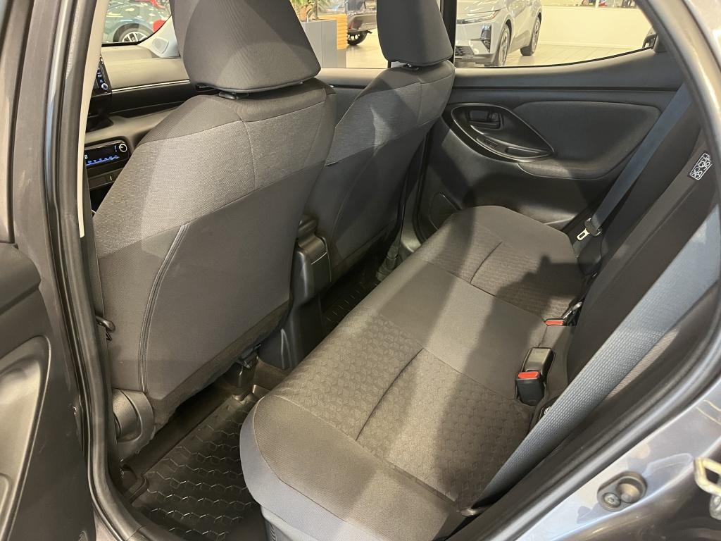 Toyota Yaris 1.5 hyb. 115 first e