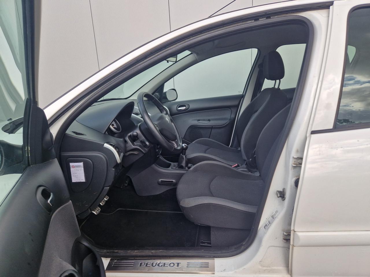 Peugeot 206 + 1.4 Sportium