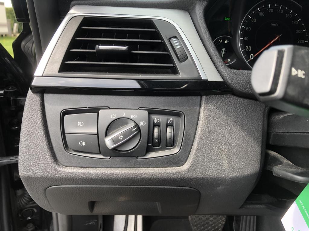 BMW 3-serie touring 318i automaat m-sport corporate lease