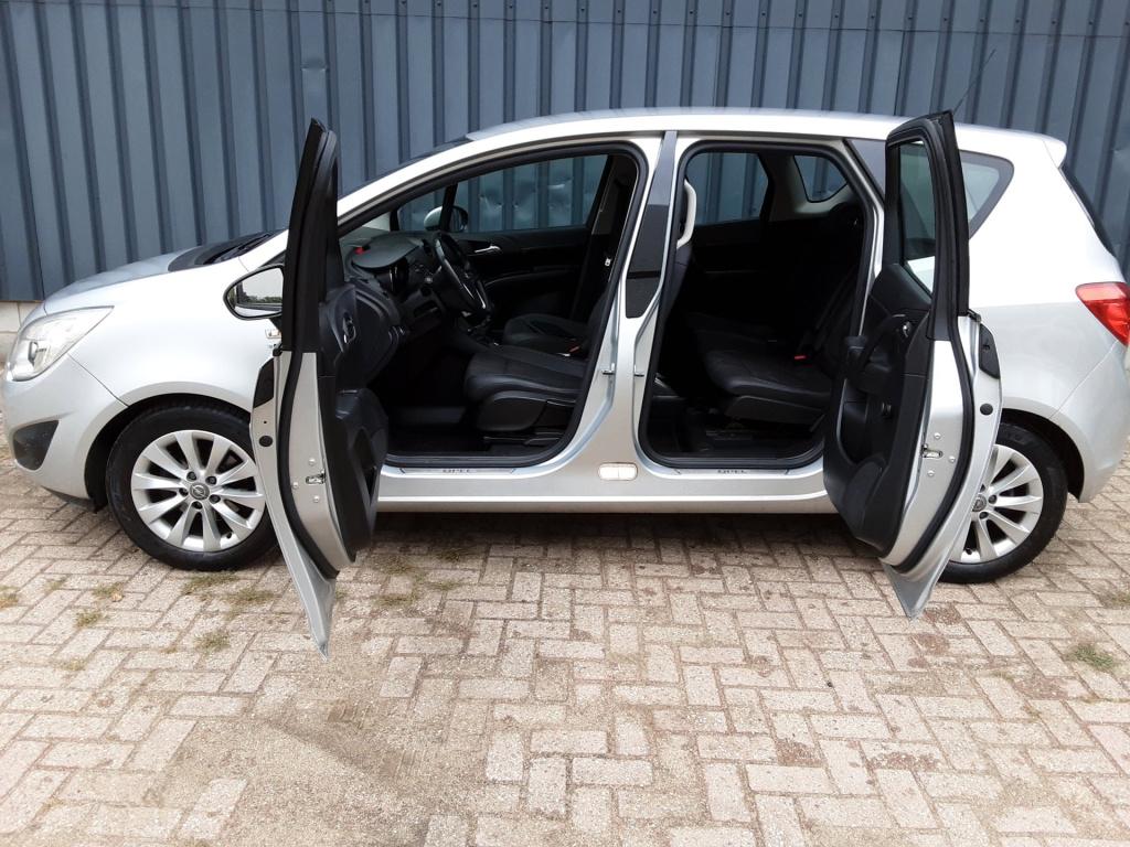 Opel Meriva 1.4 cosmo