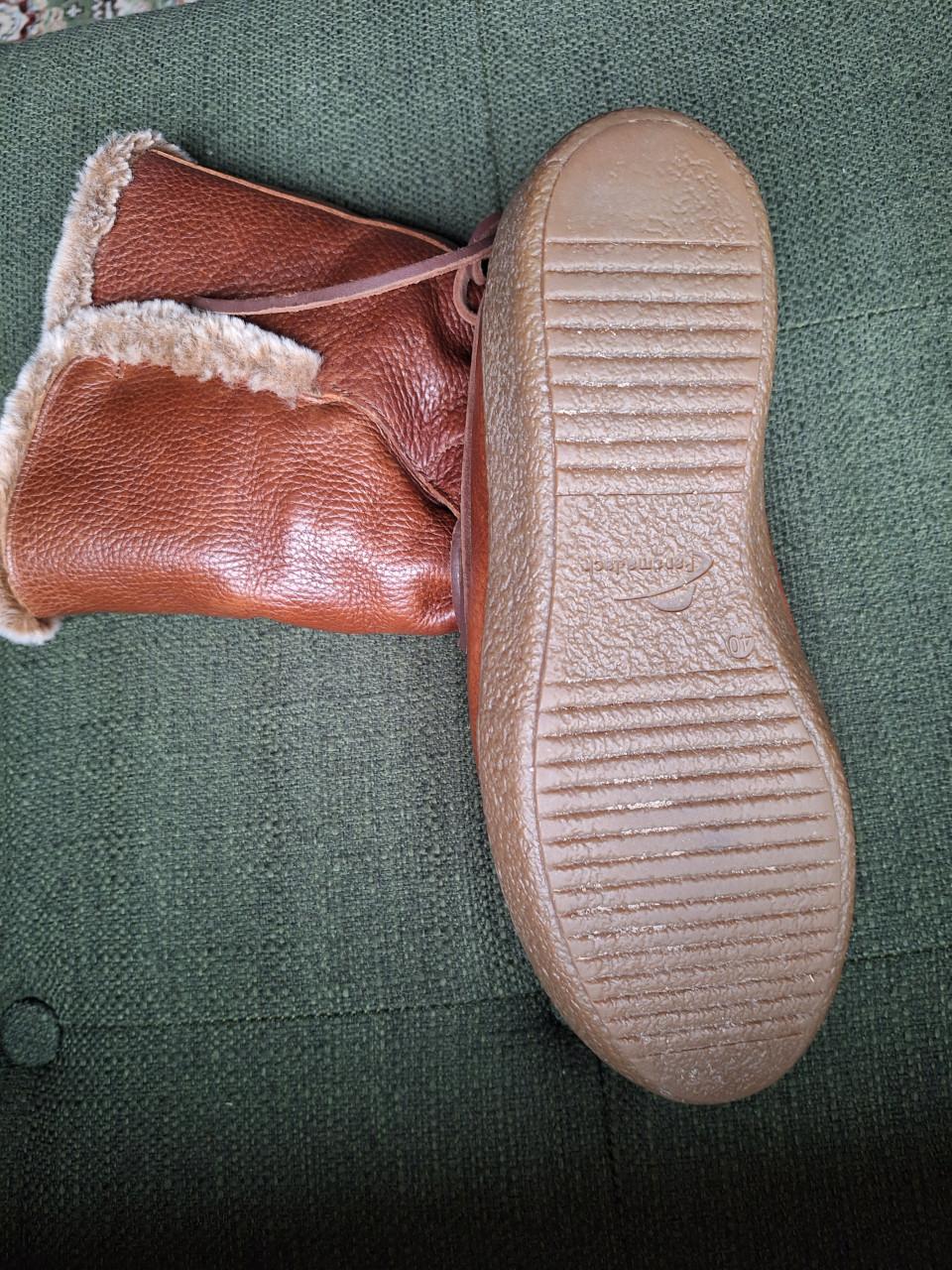 Vintage dameskleding en accessoires, 2dehands kledingbeurs