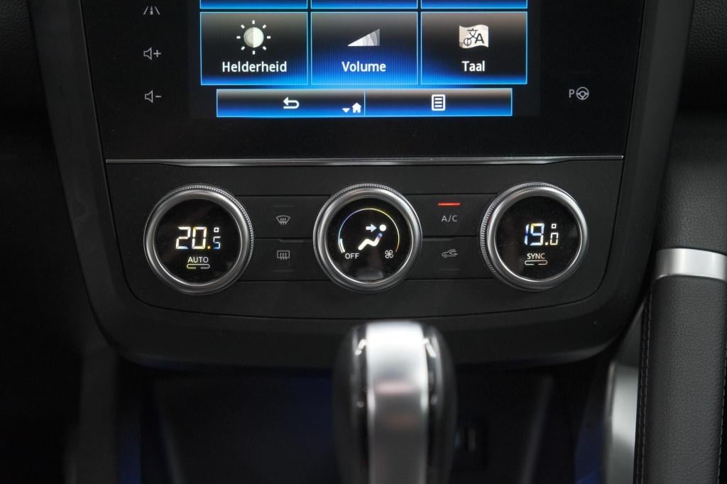 Renault Kadjar tce 140 edc intens | trekhaak | camera | dodehoekdetectie | 