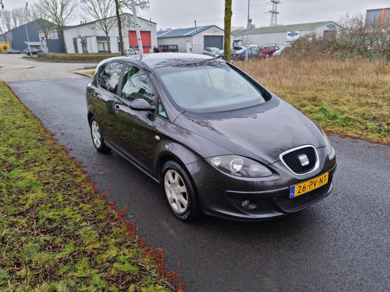 Seat toledo 1.6i stylance bj 2005 apk 1 jaar
