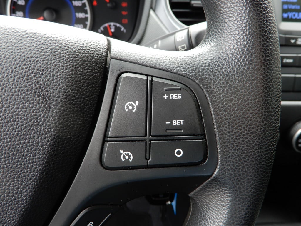 Hyundai I 10 1.0i comfort | airco | cruise | 1e eigenaar | lage km-stand