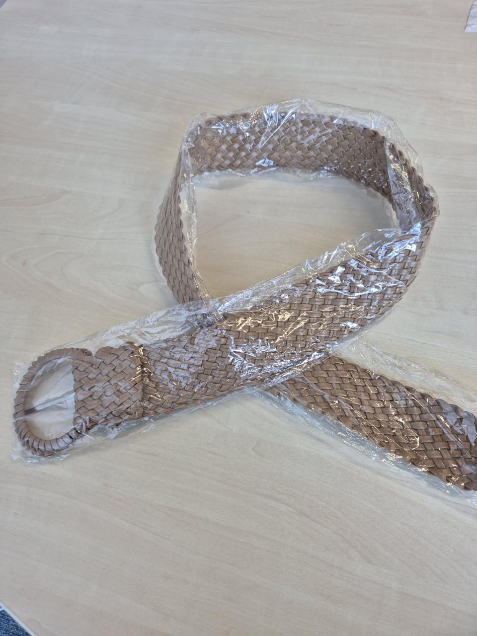 Partij van 20 nieuwe gevlochten riemen