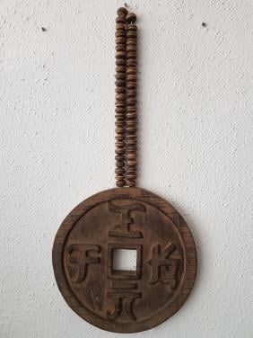 Chinese Lucky Coin Mala - Madumadu 66,5 x 30cm