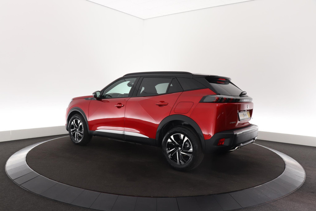 Peugeot 2008 puretech 130 gt | camera | dodehoekdetectie | navigatie | park