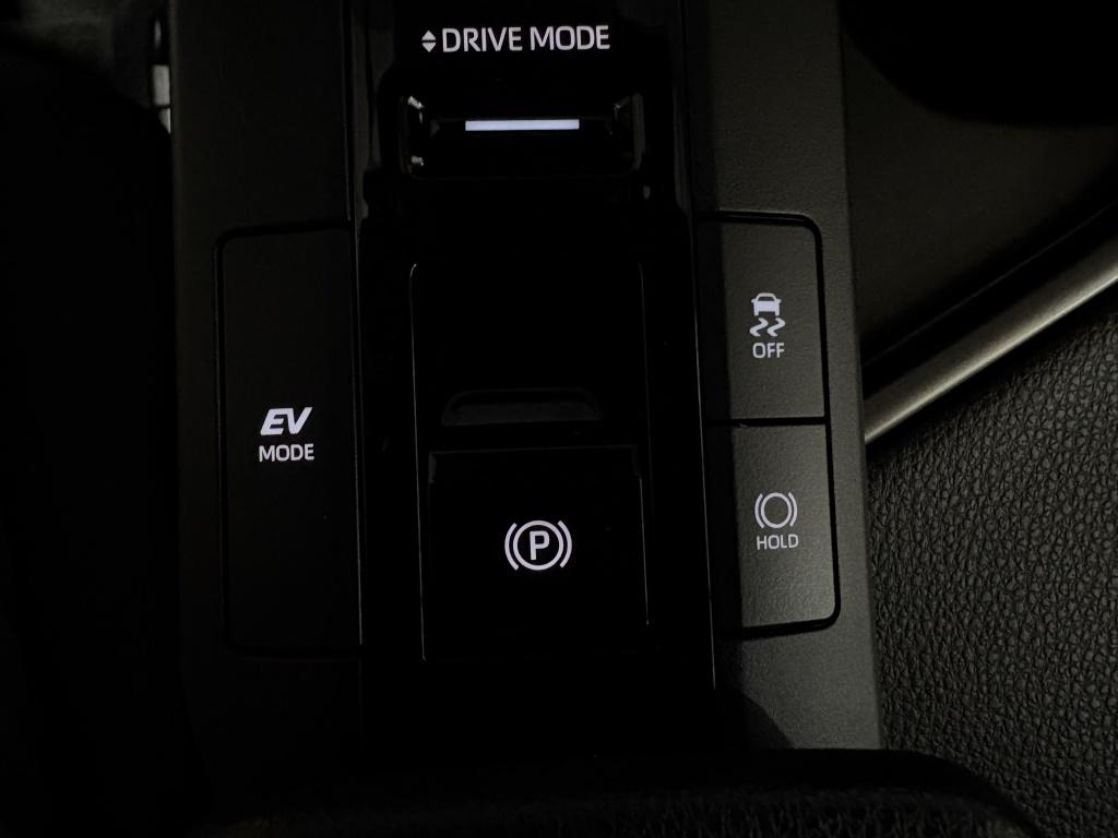 Toyota C-hr 1.8 hybrid 140 dynamic