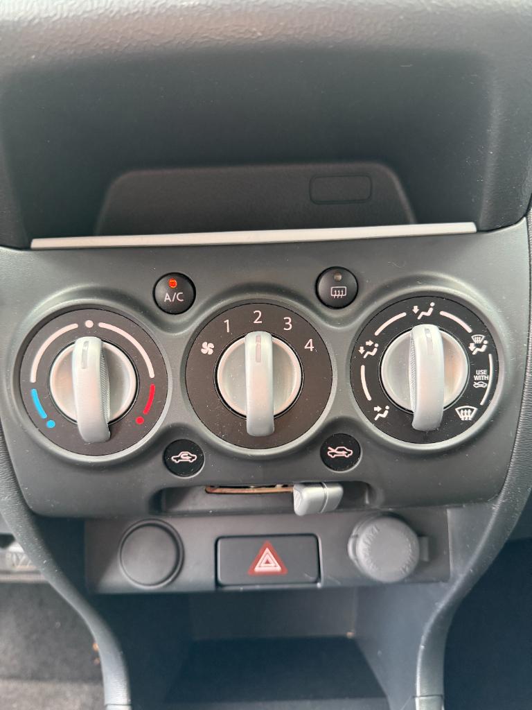 Nissan Pixo 1.0 - acenta