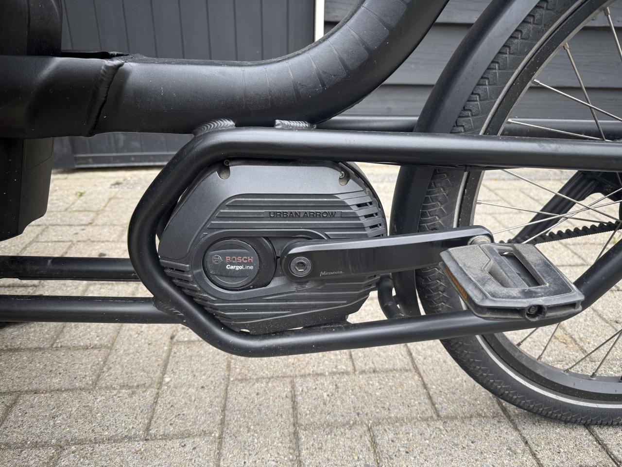 Urban Arrow Cargo Line Bakfiets E-bakfiets Bosch 2023 5036km