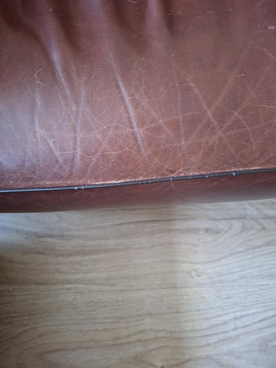 Schapenleren bank en stoelen