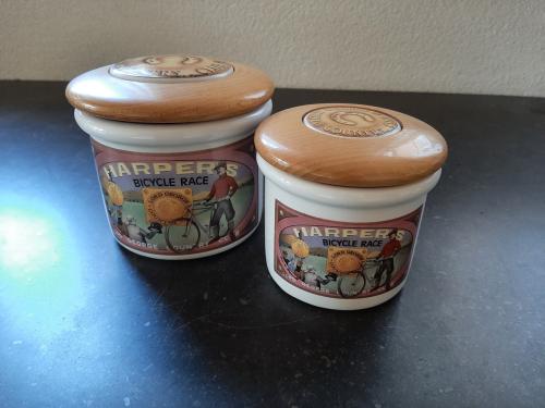 2 stenen potten