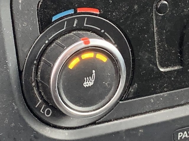 Volkswagen Golf 1.2 tsi - v e r k o c h t