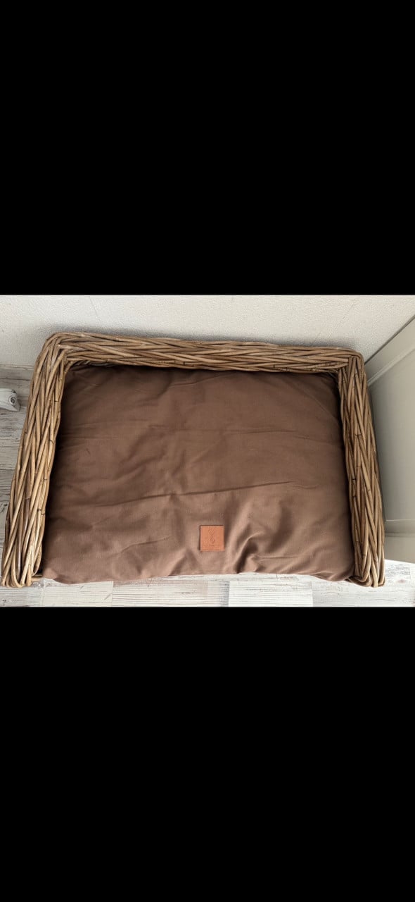 Hondenmand Te Koop