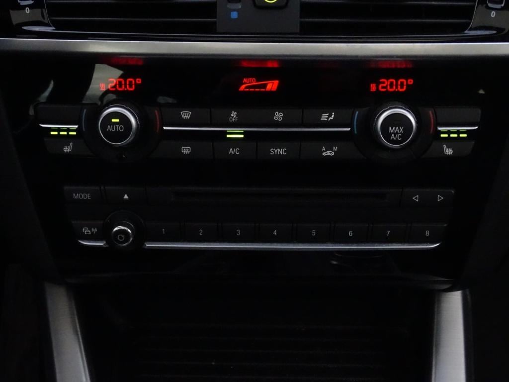 BMW X3 xdrive20i centennial high executive m-sportpakket | pano | 19"